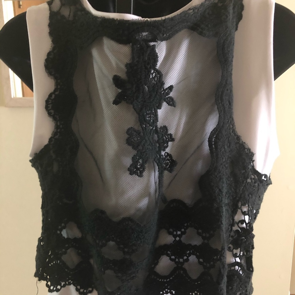 Tops - Picture 3 of 3